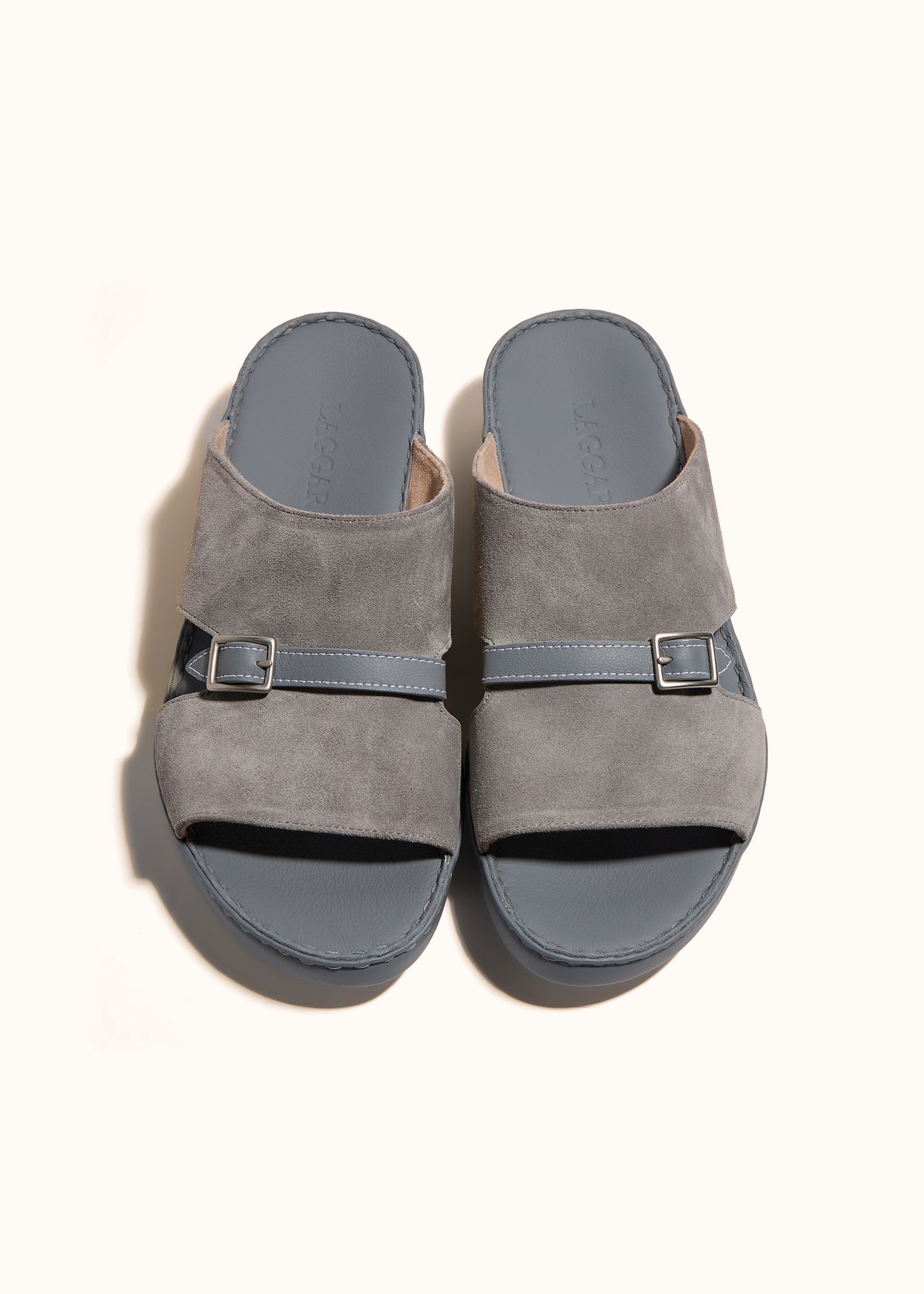 LINK STRAP SANDAL - CEMENT