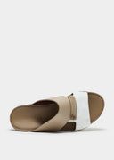 TIGHTENED STRAP SANDAL - TAUPE
