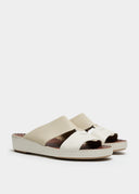 PEEK BUCKLE SANDAL - LATTE