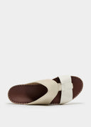 PEEK BUCKLE SANDAL - LATTE