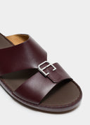 BELT BUCKLE UP SANDAL – BORDEAUX